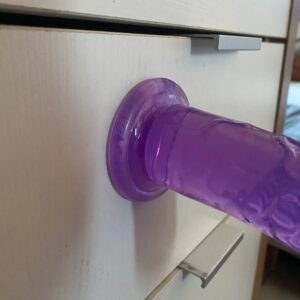 Průhledné gelové dildo s přísavkou fialový