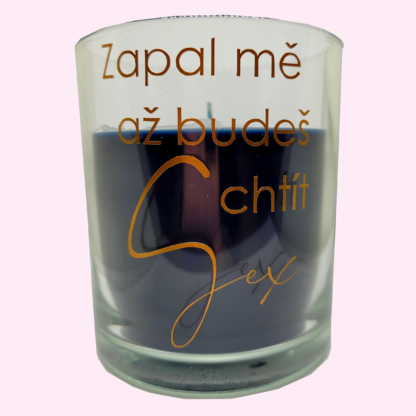 Vonná svíčka ve skle s lascivním vzkazem